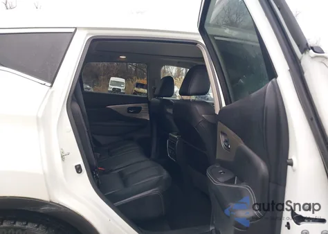 2018 Nissan Murano Platinum z USA, uszkodzony, nr VIN 5N1AZ2MH4JN107381